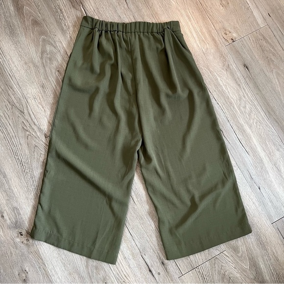 Elegant Olive Wide-Leg Women's Trousers - Picture 5 of 5